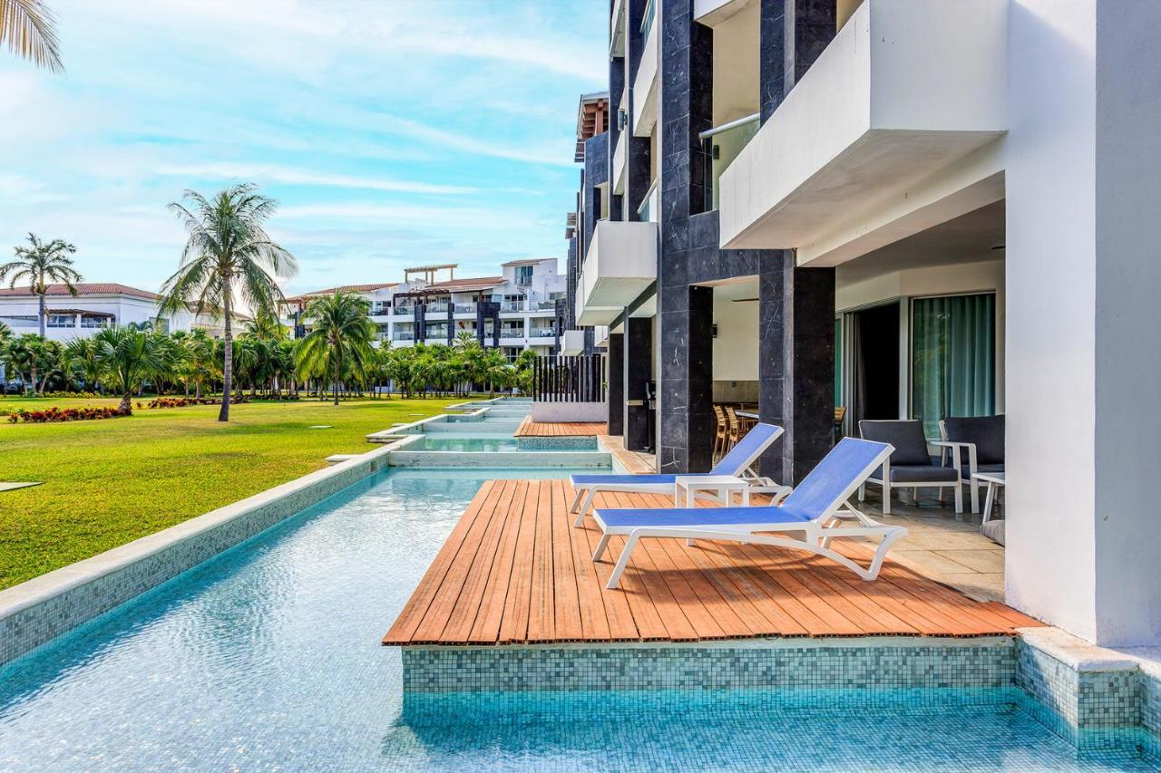 Luxury Condos At Mareazul Beachfront Complex With Resort-Style Amenities Плая-дель-Кармен Экстерьер фото